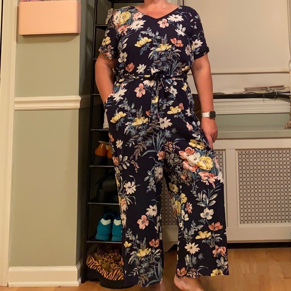 floral jumpsuit size 18